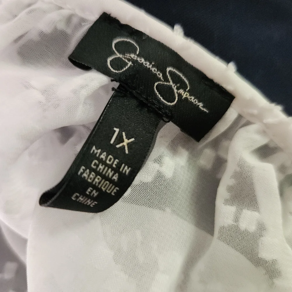 Jessica Simpson White Long Sleeve Dotted Swiss Sheer Blouse Size Plus 1X - Picture 7 of 7